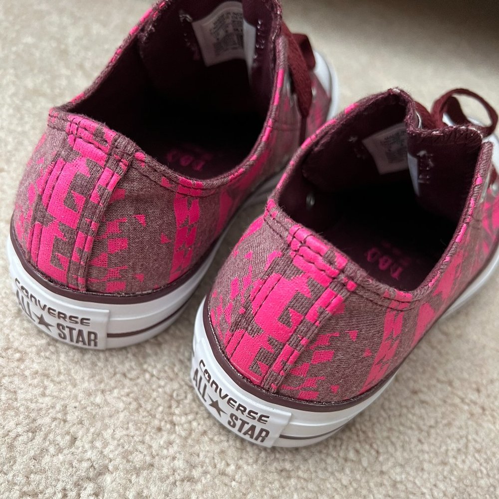 Converse Shoes : NEW - Picture 2 of 4